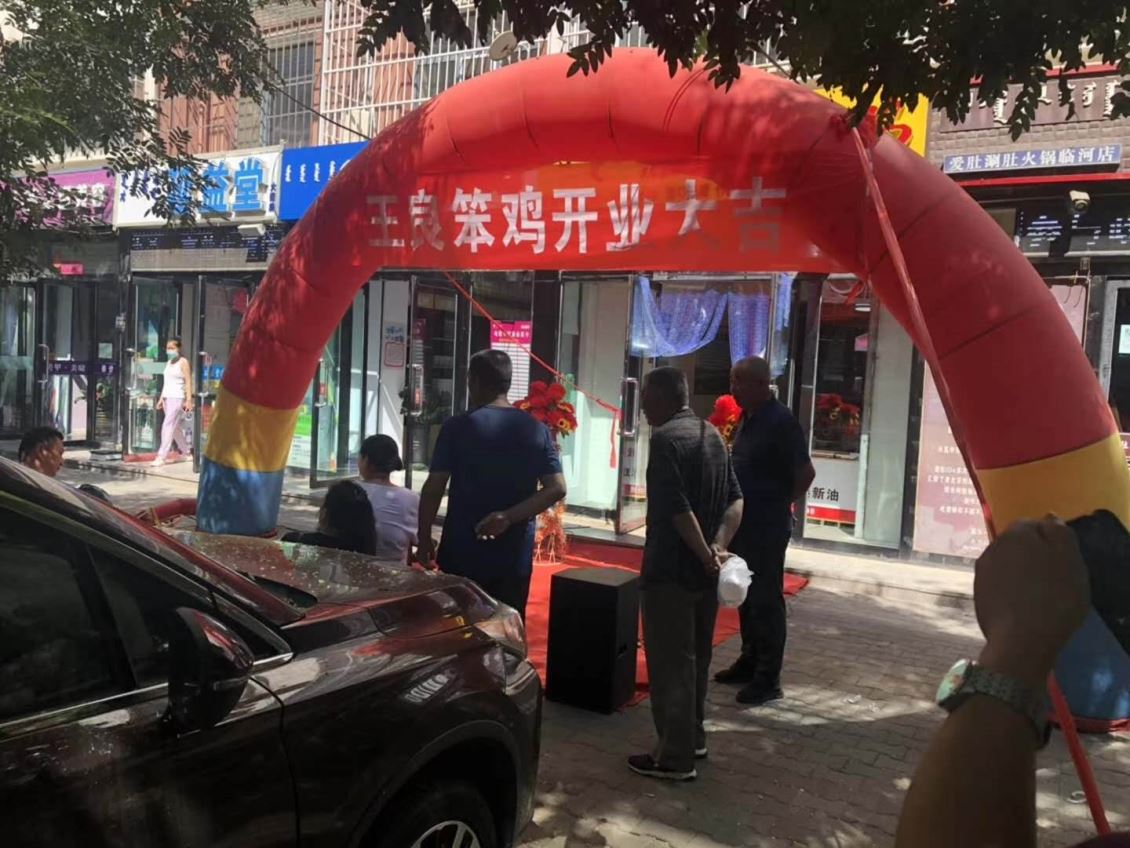 鸿瑞祥餐饮管理公司介绍餐厅明档设计的基本原则